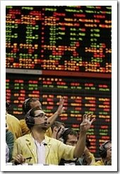 Bond-traders-Waiting