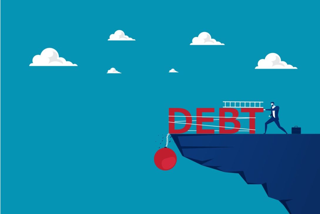 canadians desperate to pay off their debts