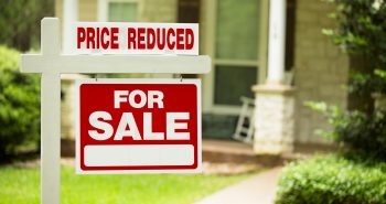 Home prices falling in Canada