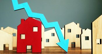 Canadian home prices decline
