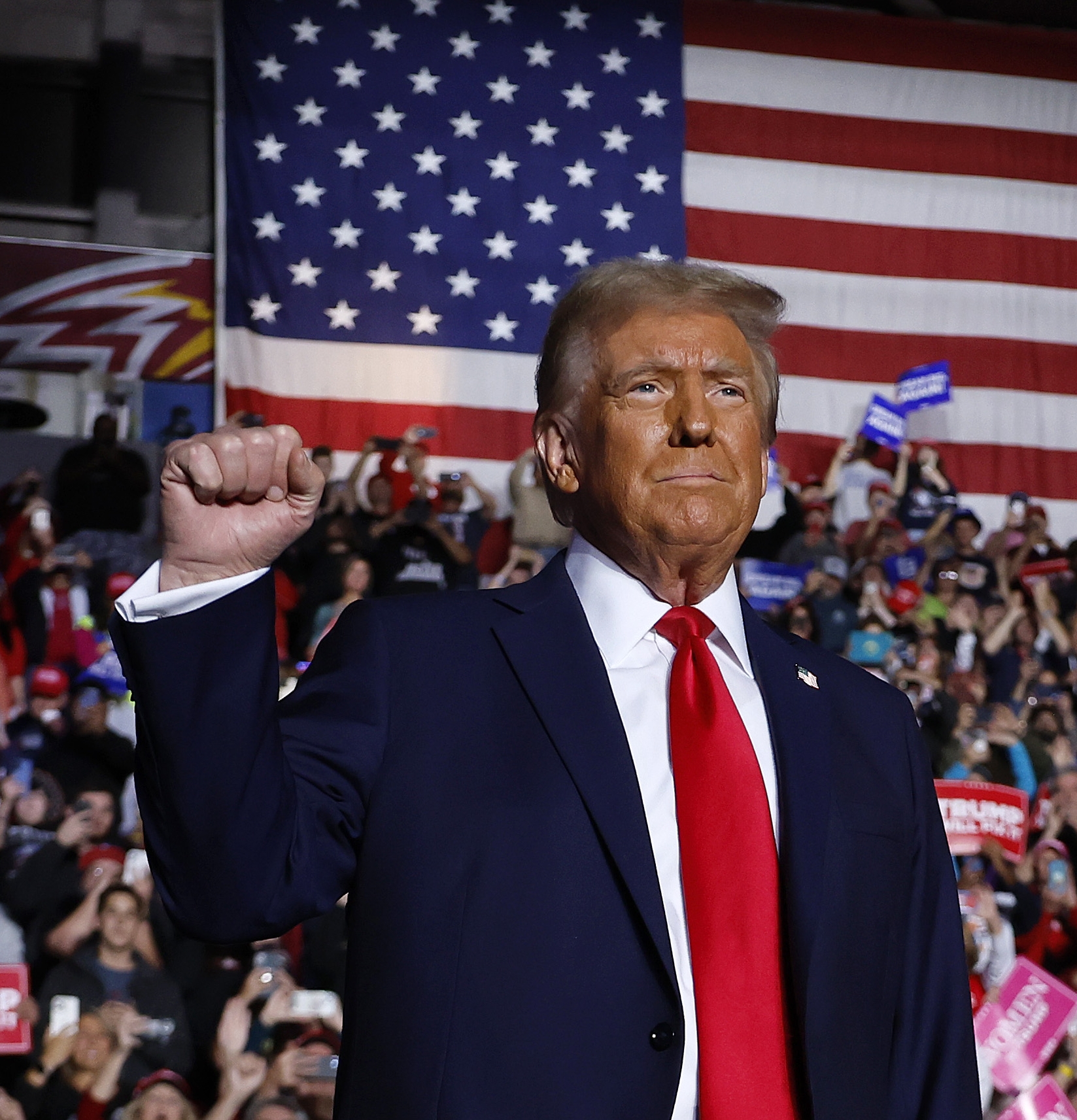 Donald Trump, le candidat républicain, sillonne la Pennsylvanie. Il y fait campagne pour la présidence.